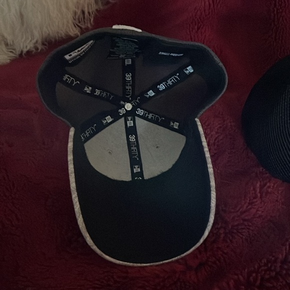 New York Yankees baseball hats- 2 - Picture 3 of 7